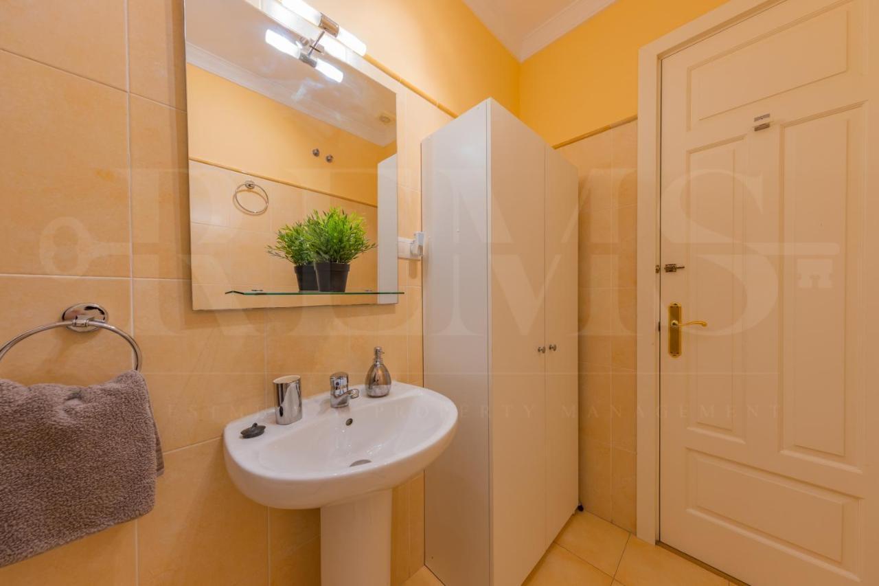 Uncibay Deluxe Appartement Málaga Buitenkant foto